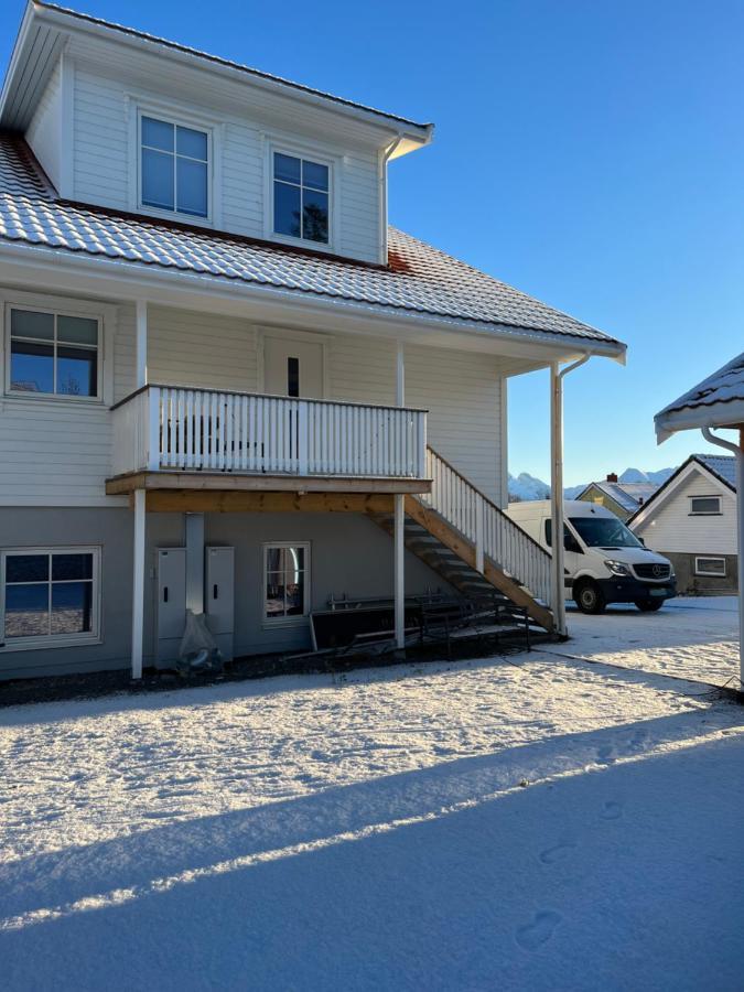 Villaveien Sortland Buitenkant foto